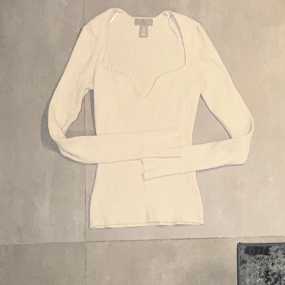 H&M Cream Ribbed Knit Top - Picture 7 of 7
